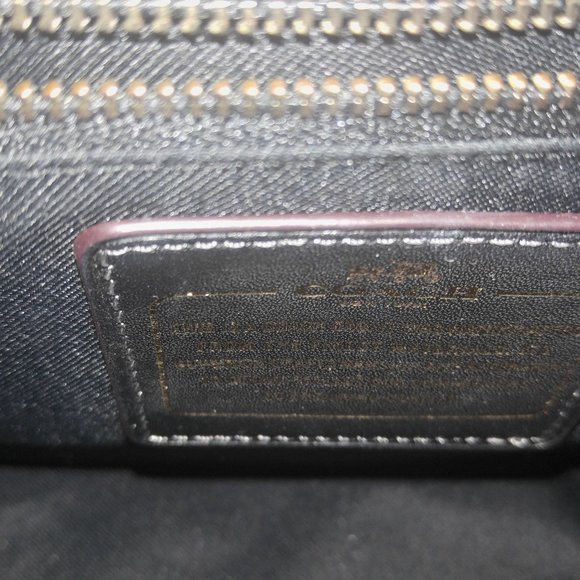 Coach Rip and Repair Small Link Messenger Bag in Leather - Picture 7 of 14